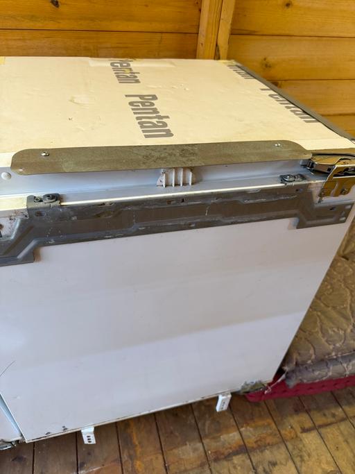 Buy & Sell Willenhall Walsall - Photos for Undercounter intergrated fridge