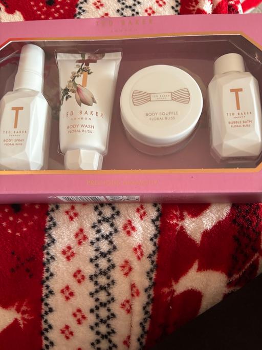 Buy & Sell Minehead Somerset - Photos for Ted BakerGift Set