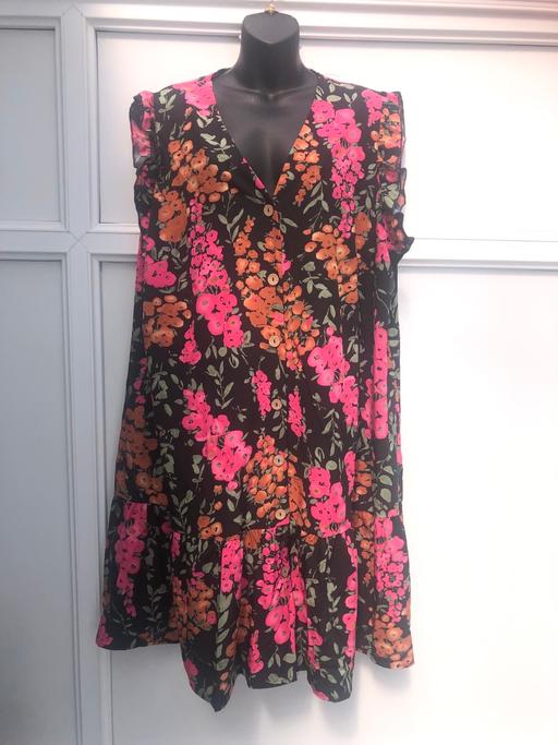Buy & Sell Cradley Heath Sandwell - Photos for (Size 4XL) LADIES DRESS