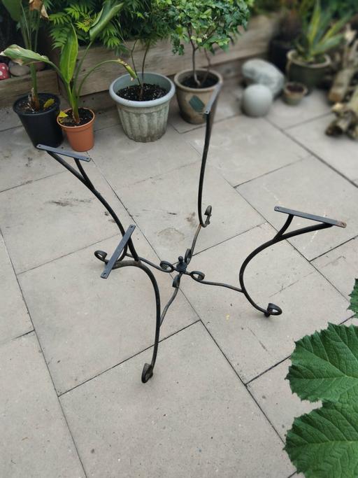 Buy & Sell Cofton Hackett Bromsgrove - Photos for Wrought Iron Table Legs