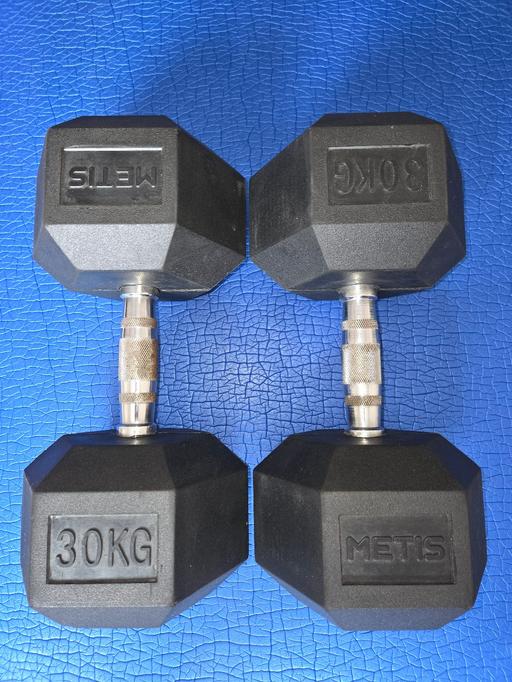 Buy & Sell Beoley Redditch - Photos for pair of 30kg Cast Iron Rubber Coated Hex dumb