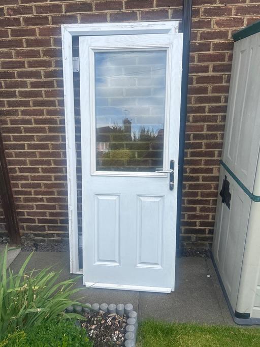 Buy & Sell Purfleet-on-Thames Thurrock - Essex - Photos for Back or front door for sale with frame