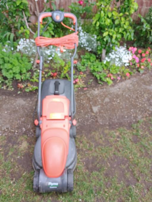 Buy & Sell Ettingshall Park Wolverhampton - Photos for Flymo Lawnmower