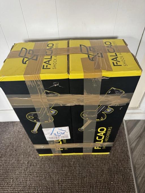 Vehicles Heath Hayes Cannock Chase - Photos for Nissan Qashqai J10 front shock absorbers