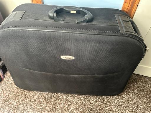 Buy & Sell Leicester Leicestershire - Photos for Suitcase