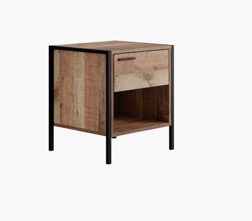 Buy & Sell Roehampton South West London - Photos for Drawer bedside table X2