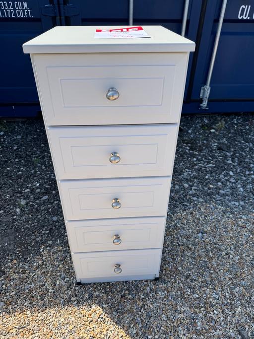 Buy & Sell Angmering Arun - Photos for Ravello tall chest