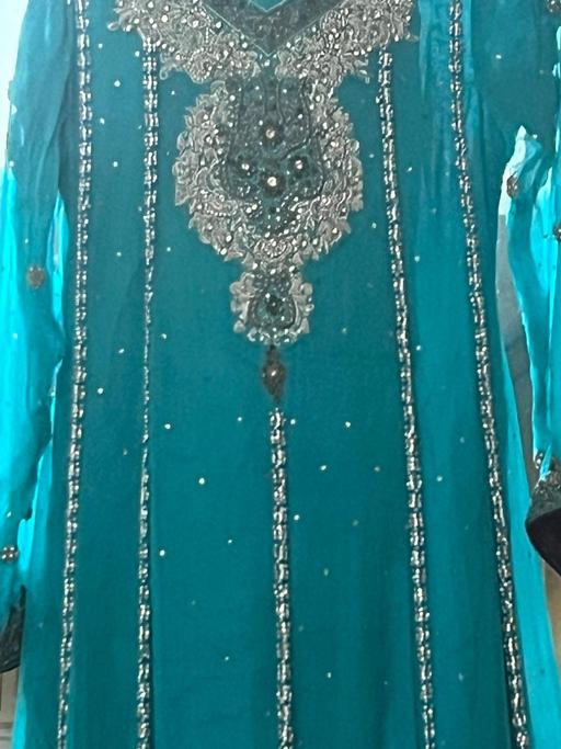 Buy & Sell East Ham East London - Photos for 3 piece suit turquoise