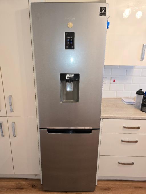 Buy & Sell Staffordshire South Staffordshire - Photos for Samsung RB31FDRNDSA Fridge Freezer