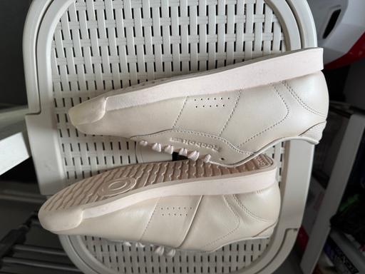 Buy & Sell Wombourne South Staffordshire - Photos for New ladies Reebok trainers size 4.5