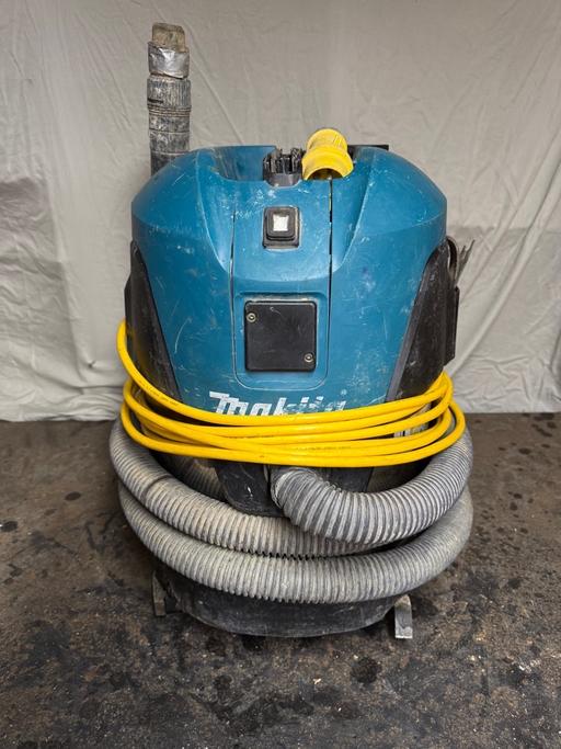 Buy & Sell Ireland Central Bedfordshire - Photos for Makita Extractor 11V