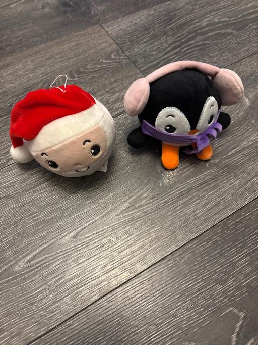 Buy & Sell Woodsetton Dudley - Photos for X2 Xmas soft toys