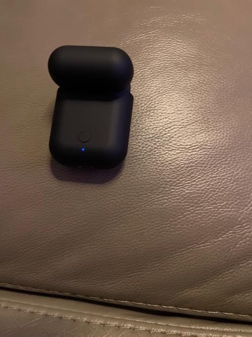 Buy & Sell Burslem Stoke-on-Trent - Photos for Ear pods
