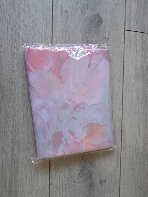 Buy & Sell Hamstead Industrial Estate Birmingham - Photos for BRAND NEW PINK PARTY CLOTH