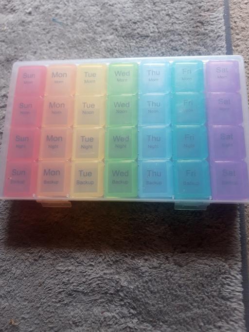 Buy & Sell Arley Wyre Forest - Photos for 7 day pill organizer box