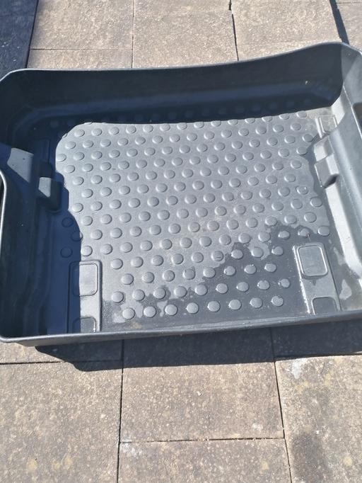 Vehicles Birstall Kirklees - Photos for car boot liner