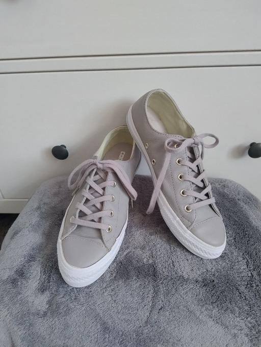 Buy & Sell Darlaston Walsall - Photos for size 5 Converse All Stars trainers