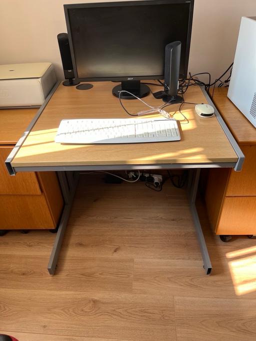 Buy & Sell Melling Sefton - Photos for Computer Desk