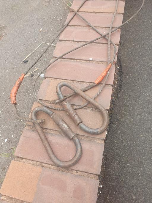Vehicles Pensnett Dudley - Photos for Metal Towing Rope & Hooks , 12ft long, Strong