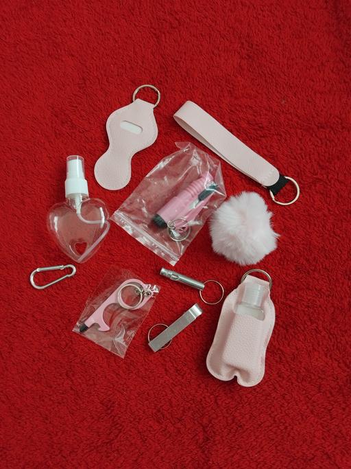 Buy & Sell Stow Heath Wolverhampton - Photos for New Safety Keychain.
