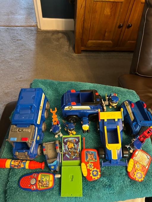 Buy & Sell Willenhall Walsall - Photos for Paw patrol chase/police vehicles and figures