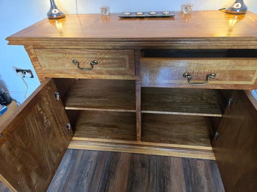 Buy & Sell Clayton Manchester - Photos for m&s chunky wood side unit