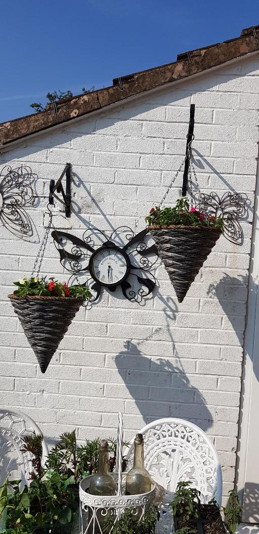 Buy & Sell Kings Norton Birmingham - Photos for 2 x hanging baskets