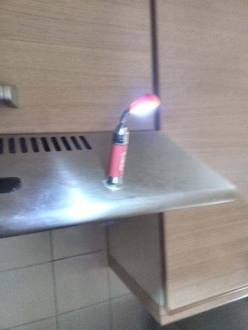 Buy & Sell Saint Annes Fylde - Photos for 90 x mini magnetic torches