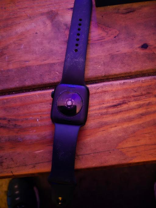 Buy & Sell Barking and Dagenham Barking - Barking and Dagenham - Photos for apple watch se 2022 44mm