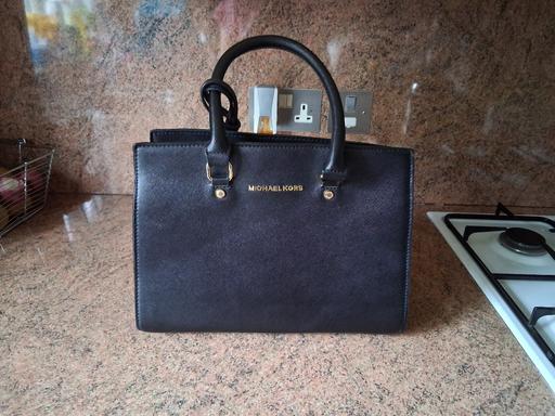 Buy & Sell Acton West London - Photos for Michael Kors Handbag + Purse