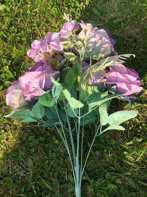 Buy & Sell Stow Heath Wolverhampton - Photos for Artificial flowers
