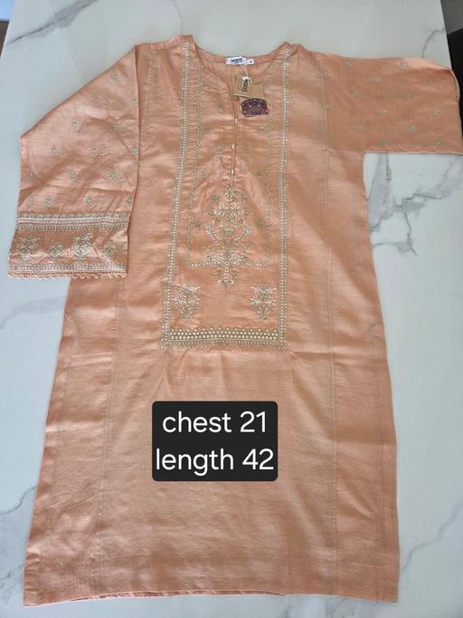 Buy & Sell Cheam Sutton - Photos for Pakistani kurta ladies size medium Gul ahmad