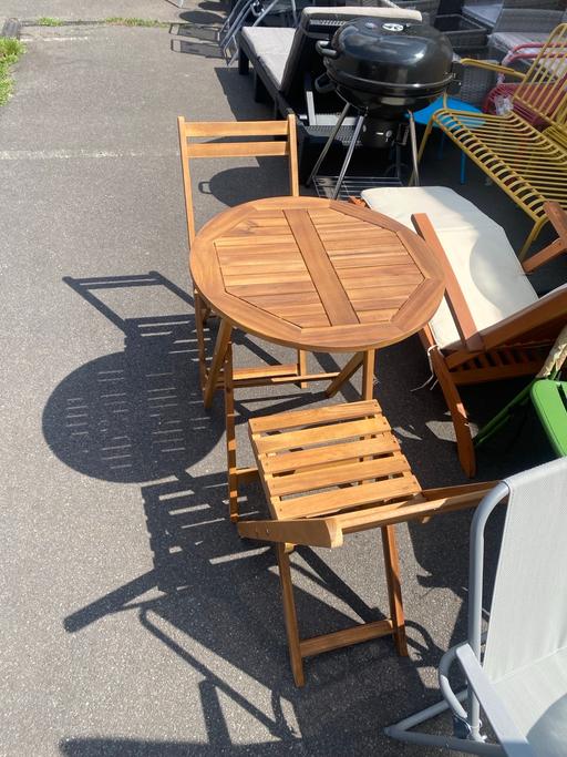 Buy & Sell West Midlands Coventry - Photos for 2 Seater Folding Wooden Garden Bistro Set