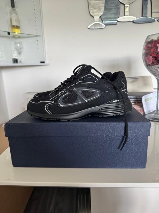 Buy & Sell Northfleet Gravesham - Photos for Dior b30