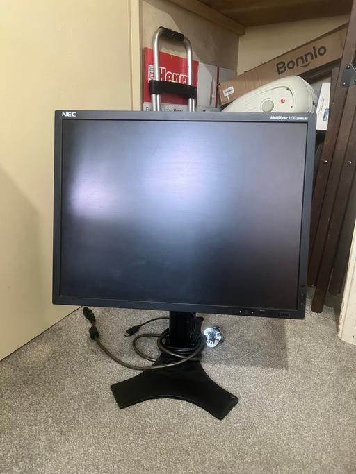 Buy & Sell Stepney East London - Photos for Computer monitor