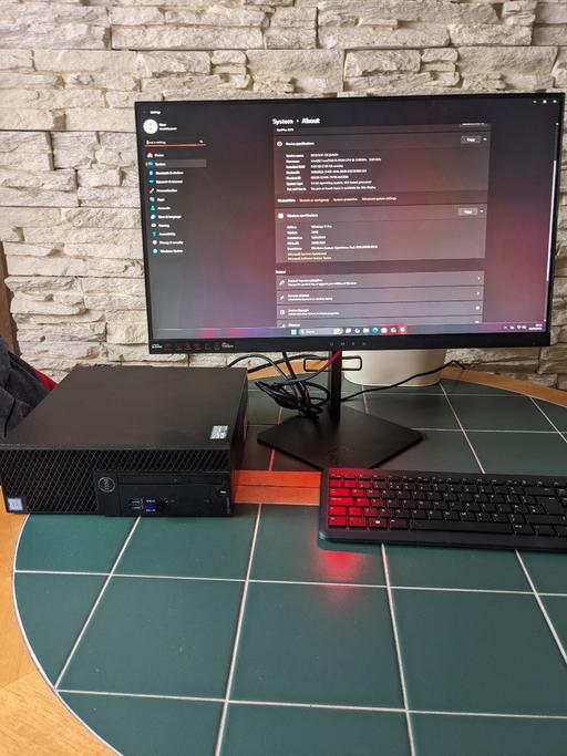 Buy & Sell Newton-Le-Willows Saint Helens - Photos for gaming monitor+PC Dell Intel core i5