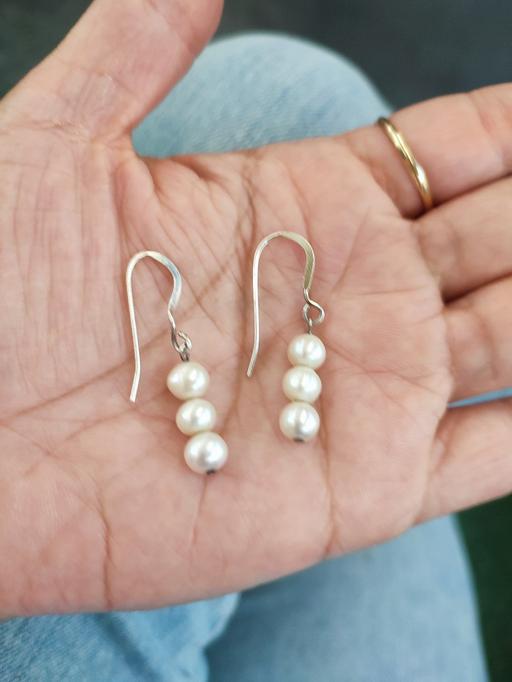 Buy & Sell Nine Elms South West London - Photos for Freshwater pearls trilogy 925 silver earrings