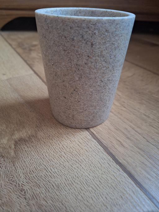 Buy & Sell Parkfields Wolverhampton - Photos for Toothbrush Holder