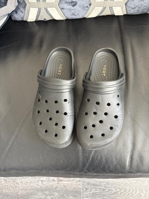 Buy & Sell Woodsetton Dudley - Photos for Girls croc style sandals ( not croc)