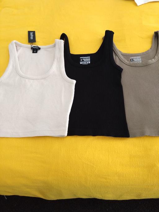 Buy & Sell Eccleston Park Saint Helens - Photos for 3 vest tops