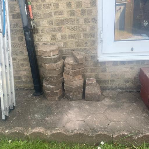 Buy & Sell Silksworth Sunderland - Photos for Hexagon block paving stones