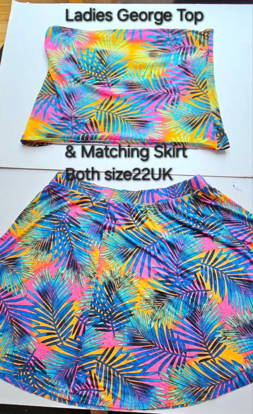 Buy & Sell Heath Hayes Cannock Chase - Photos for Ladies Summer Bandeau Top & Matching Skirt Pa