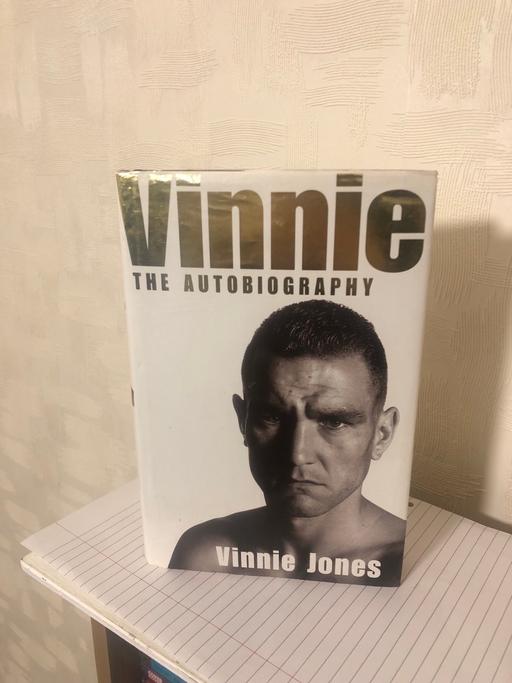 Buy & Sell Farington South Ribble - Photos for Vinnie - The Autobiography - Hardback Book