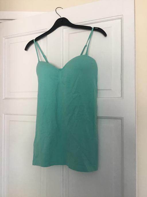 Buy & Sell Willenhall Walsall - Photos for Inbuilt bra stretchy top 10/12