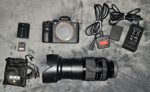 Buy & Sell Liverpool Street Central London - Photos for Sony Alpha 7 III (With FE 24-240mm Lens)