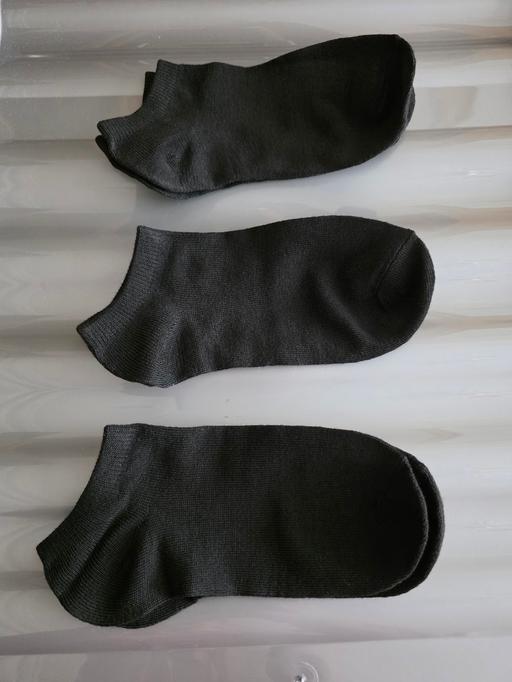Buy & Sell Blackpool Town Centre Blackpool - Photos for Black trainer socks x 3 size 4-7 NEW