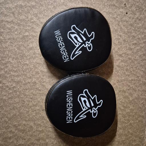 Buy & Sell Bloxwich Walsall - Photos for 2 x Boxing Punching Mitts