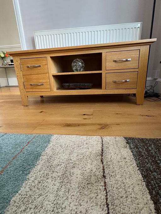 Buy & Sell Stratford East London - Photos for TV /media cabinet