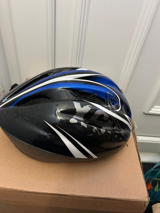 Buy & Sell West Midlands Birmingham - Photos for 🌸Adult cycle helmet size M🌸