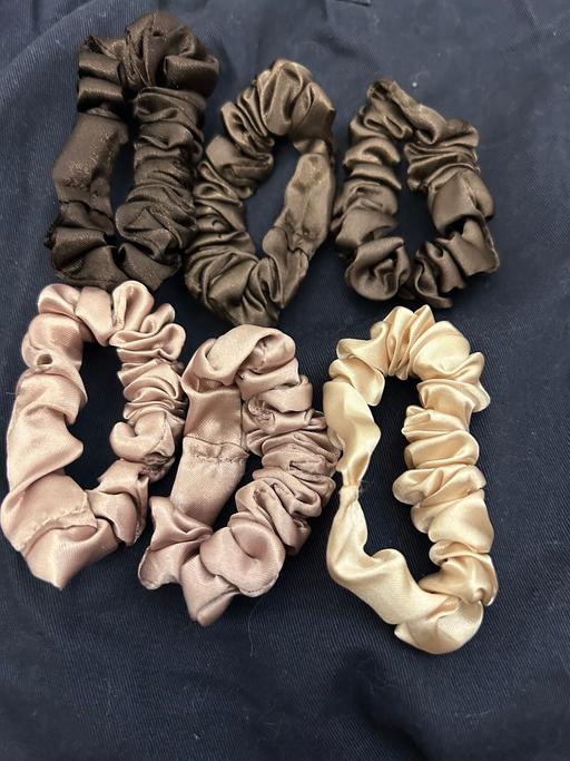 Buy & Sell Kings Heath Birmingham - Photos for 🌸BRAND NEW 🌸SCRUNCHIES X 6 IN PACK🌸